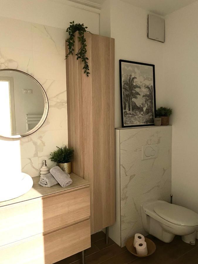 Apartamento Best Downtown Apartman *